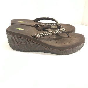 Volatile Corrine platform thong sandals